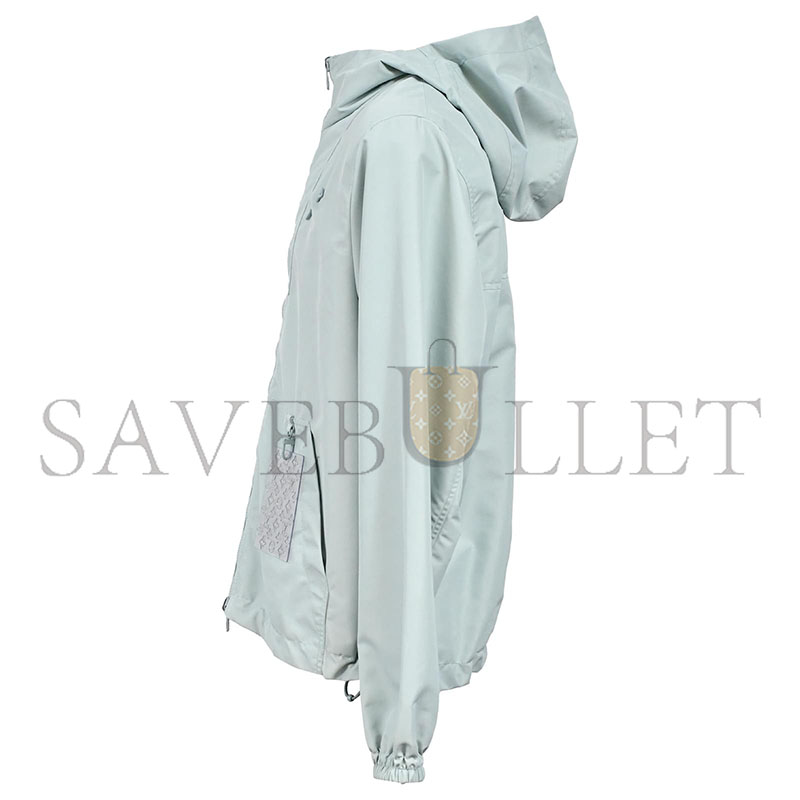 LOUIS VUITTON MONOGRAM REVERSIBLE WINDBREAKER IN LIGHT NYLON 1AAT37